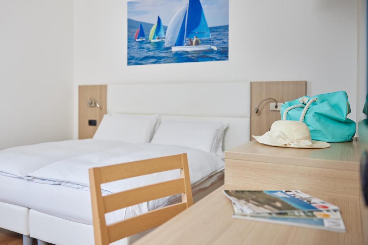 Beach Hotel Rosa Malcesine Exteriér fotografie