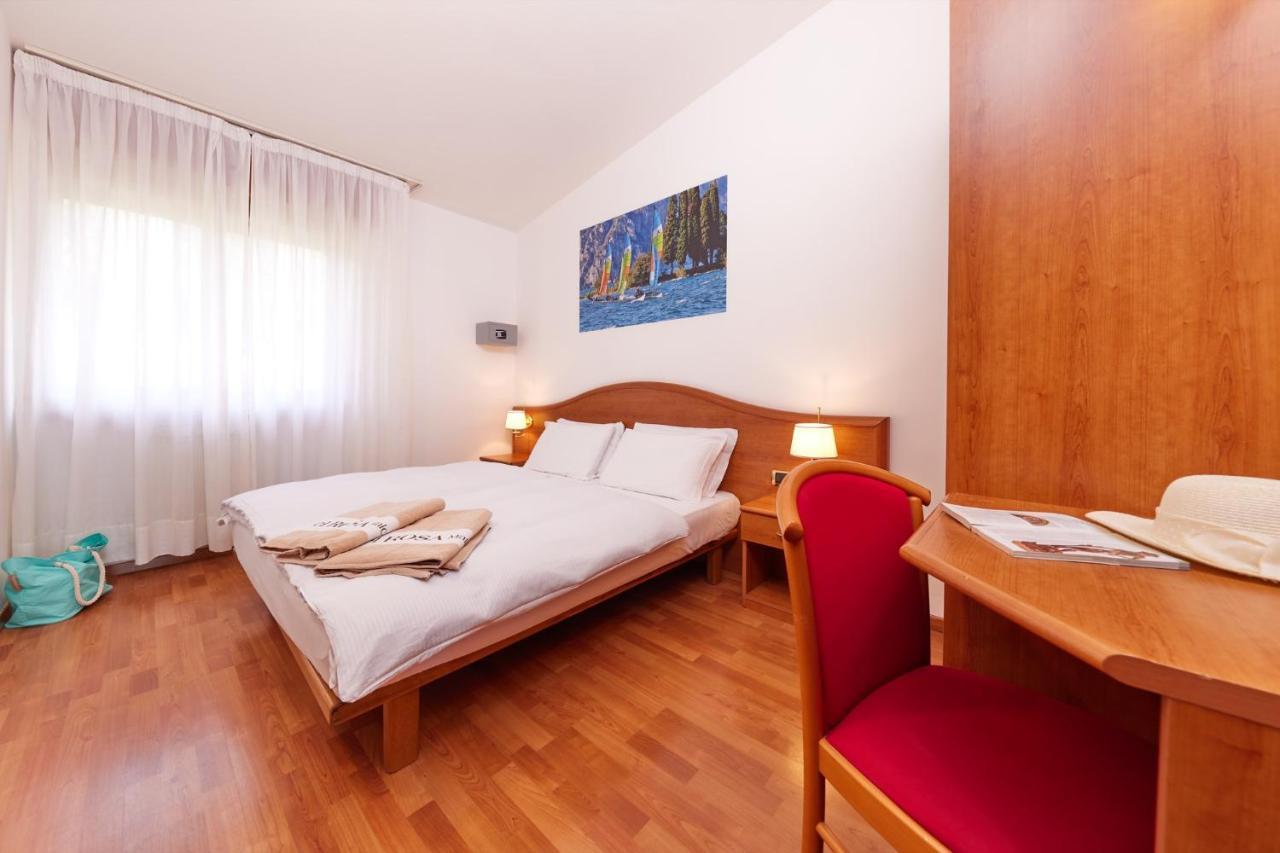 Beach Hotel Rosa Malcesine Exteriér fotografie