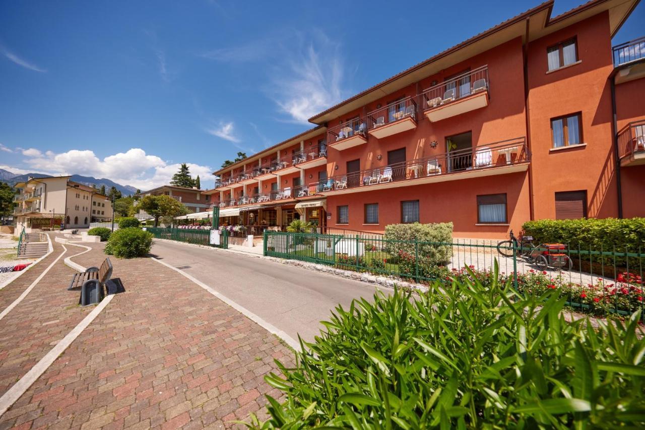 Beach Hotel Rosa Malcesine Exteriér fotografie