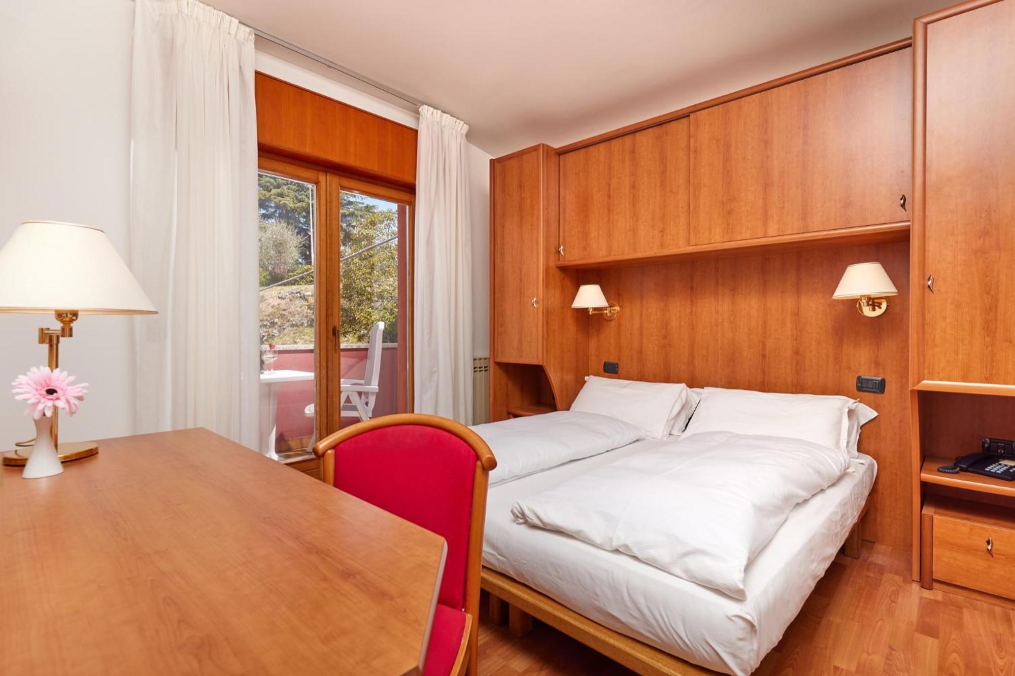 Beach Hotel Rosa Malcesine Exteriér fotografie